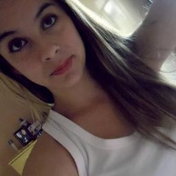 Feia, chata, ciumenta, amoo chocolate ....rs'