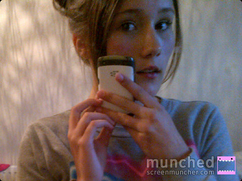 Follow me and I'll follow you back, and mention you. Thanks xoxoxo
