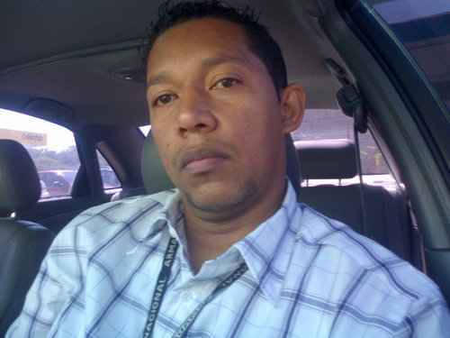 luisharry2009's profile picture. 