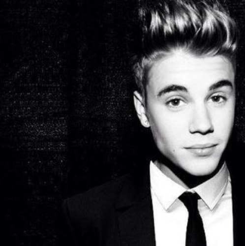 jazmiiiiiin's profile picture. Just keep moving forward and don't give a shit about what anybodys thinks. #Belieber #jasminator