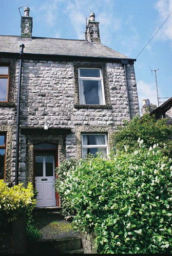 Spacious 3-bedroom holiday cottage in Tideswell, in the heart of the Peak District.