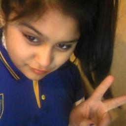 soyyyyyyyyyyyyyyyyyyyy muy inteligenteeee canto toco instrumentos musicales me gusta estudiar estar con mis aigos y en epecial con mi familia......
