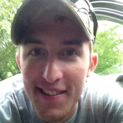 bflora5's profile picture. 