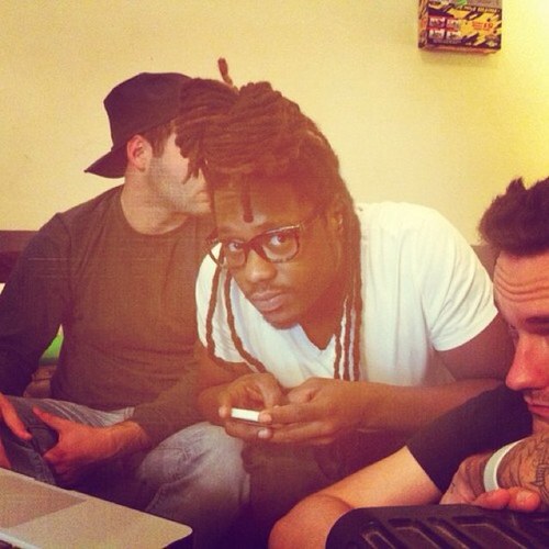 mannysdreads's profile picture. Instagram: Kevins_eyebrows 
Met ghost town twice! They're by far my favorite band! They knew about both of my accounts!  #foreveraghost