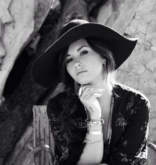 Secrets :( |•| Demi Lovato saved me |•| Can you be my nightingale?