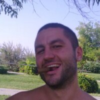 yula yucel (@yulayucel) Twitter profile photo