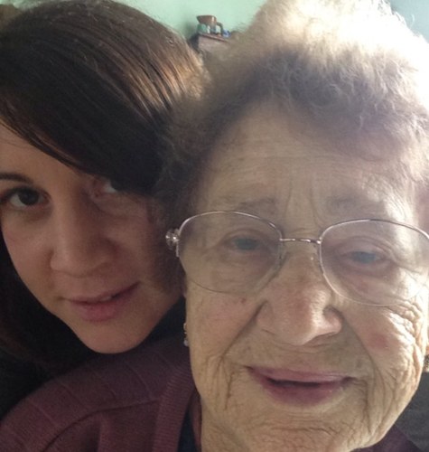 angelique1302's profile picture. 