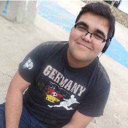 Católico, Estudiante de Ingeniería Civil  Metalurgia Extractiva, Gremialista, Consejero de Facultad de Ingeniería, Candidato a Sec. de bienestar @FEPUCV #Lista1