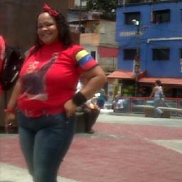 Amada y amante
del proceso de cambio, revolucionaria del Frente Francisco de Miranda, hija, hermana,madre y futura esposa.