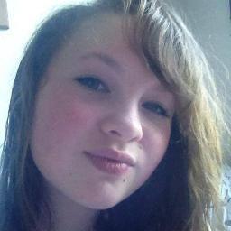 sara_rhiannon's profile picture. 