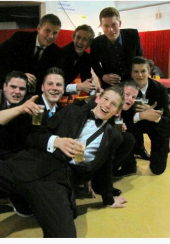17 jaar / woon in vaassen / DTAC / VMI /Sv Dynamo