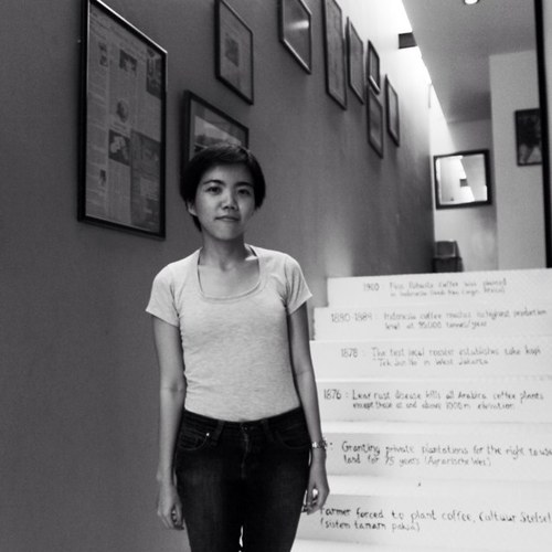 vinahidajat's profile picture. A neurotic misfit.