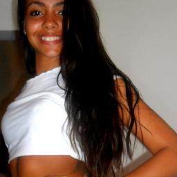 Lindo cuida de mim , só me faz rir , Meu coração entrego a ti ♪ ML
