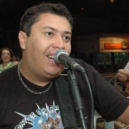 Professor, poeta, músico, sambista e maluco... beleza!!!