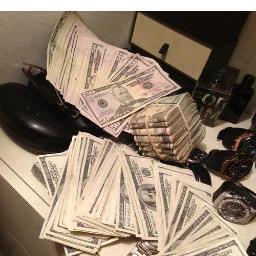 CaliCodes101's profile picture. 