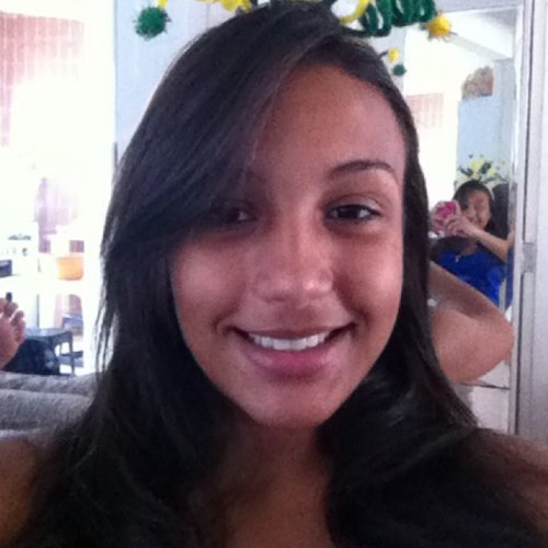 Costumo ser do averso, meu lado bonito fica por dentro :)