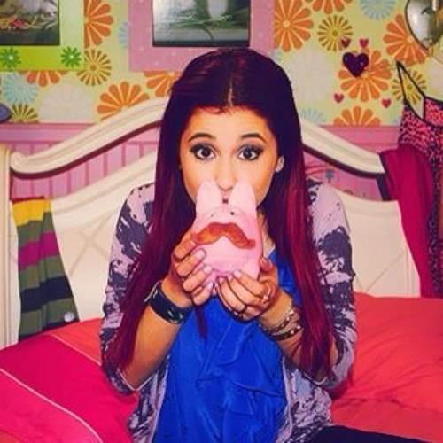 OhSnapImLilRed's profile picture. Hi! I'm Cat! I love cupcakes, noodles, candy, potatoes, and bibble. My hair color has nothing to do with my problems. I run a babysitting buisness with Sam!