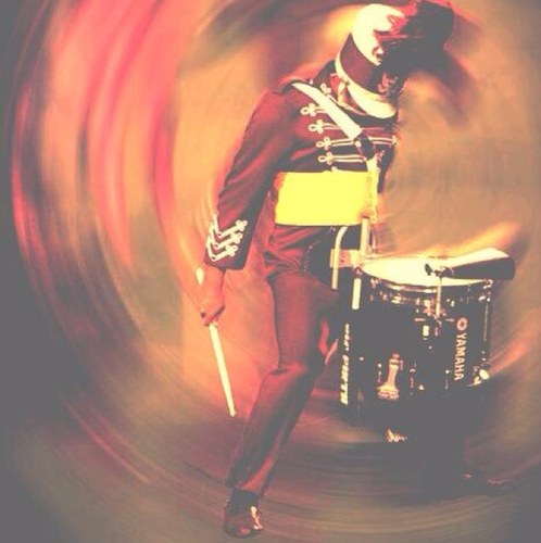 Center Snare & Saxophone Section Leader, Seniors #TeamDCI Account for anything band related. #DCI #SoundSport #WGI #DrumlineBattle ((@Drumlinethings))