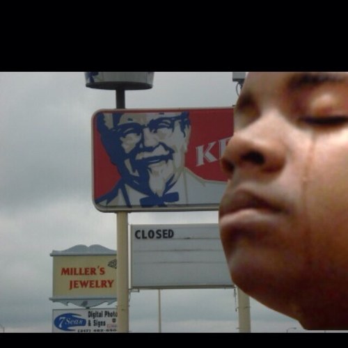 Roastinbot's profile picture. 