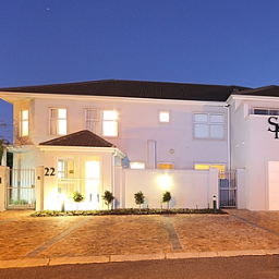 safhouse's profile picture. Situated in sunny Sunset Beach,Saffron House offers luxury boutique accommodation.+27 21 5516471