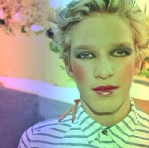 I have this unhealthy obsession over this guy named cody... 12/8/12