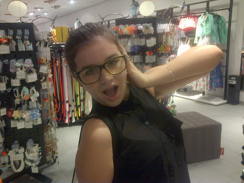 You were born original, don't die a copy!!!.;):*:*:*
  I suffer from 1D infection:-x.
