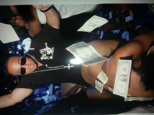 Money Motivated Mind.. Big bread we rackin up!!