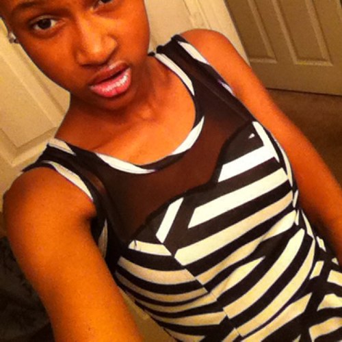 No need 4 a bio just flow mhe n mi thugg @PrettyOleTay