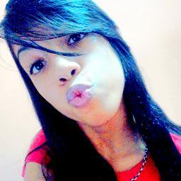 ' Solteira,17 aninhos, Canceriana.São Paulo, Z/L
http://t.co/6ttc02Vf5V