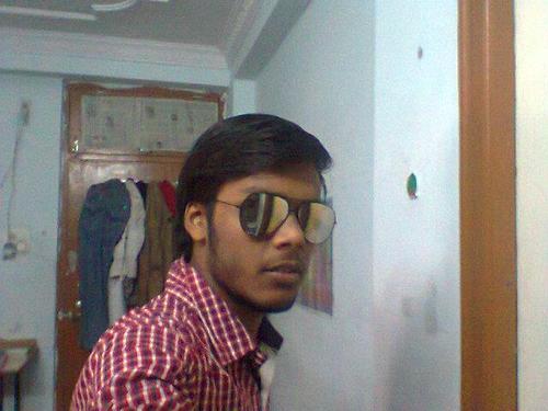 praveenjain786's profile picture. i want only money in my life.no love,no realation..........