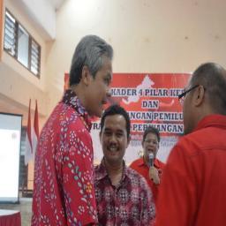 Relawan Faozan Amar, S.Ag, MM, Caleg DPR-RI dari Daerah Pemilihan Jateng IX (Kota/Kab. Tegal & Brebes)
#OraKorupsiOraNgapusi
#M4NT4P