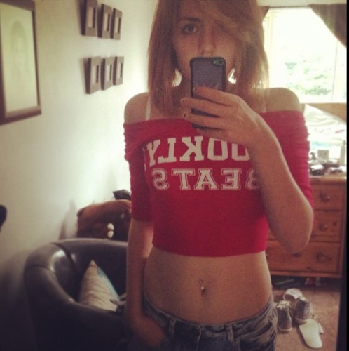 life's a b!tch but im friends with her sister. Instagram: P1KACHO0o