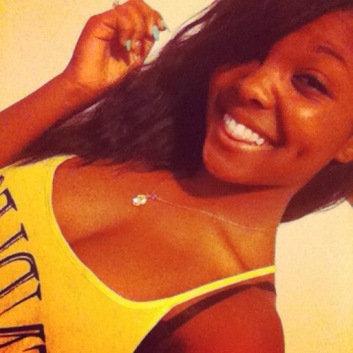Kinda new to the whole thing! So just FOLLOW ME