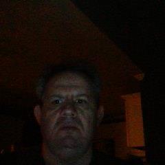 STL Cardinal and Auburn Tiger fan, Golfer, Bridge lover and Golfer and Newspaper Publisher