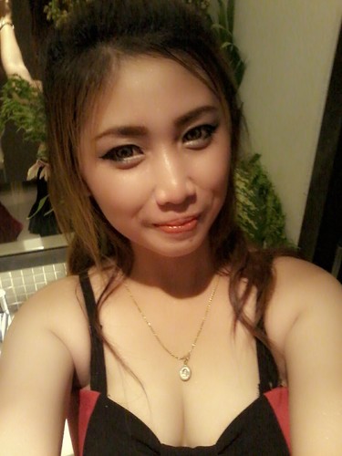 nutsima10's profile picture. 