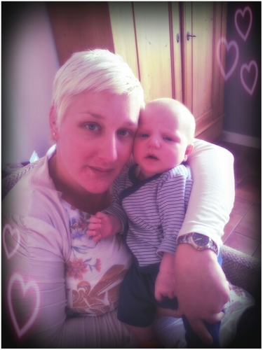 Mariekmiep's profile picture. Verzorgend typje|Just married @devandijkjes♥ |Trotse mama van Joey ♥ |Wild van Sanne,Elly en José★|Wijs met me vriendjus|Altijd druk maar soms wel lief|