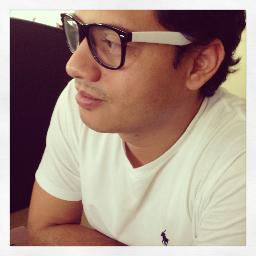 Publicista / Dir. Estrategia y Planner en Agencia Elemento, Fotógrafo - Dir. General de la compañía audiovisual BRAND - CIO de PWH Latam- Cons. InnMindColombia