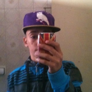 Se vc tem um sonho Corra atraz perssista e não desista Tenha fé no que faz ;);!|£\€|?[•[=\.