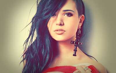 LiloPelekai_'s profile picture. Hi I'm Lilo and I have a pet named Stich who's really and alien from space|#Lilo&StichRp #Disney #Single