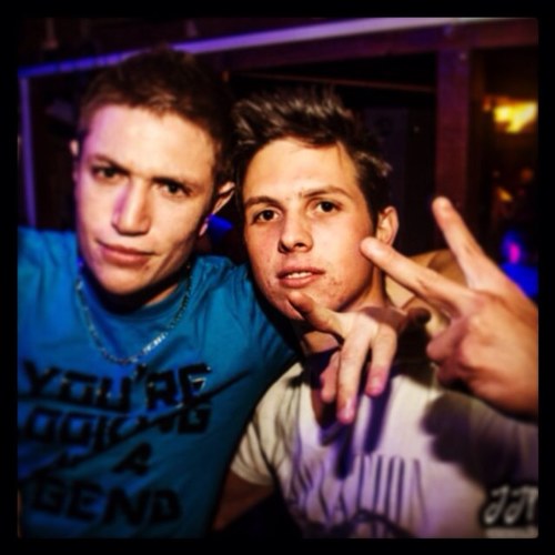 Partying , music and having insane times is all I'm about :)