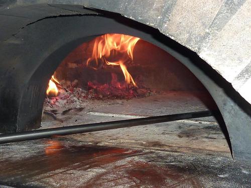 PizzeriaDaGigi's profile picture. Da Gigi is sinds 1979 een begrip in Veenendaal e.o. Ambachtelijke pizza's uit de houtoven, Italiaanse specialiteiten en Italiaanse catering.