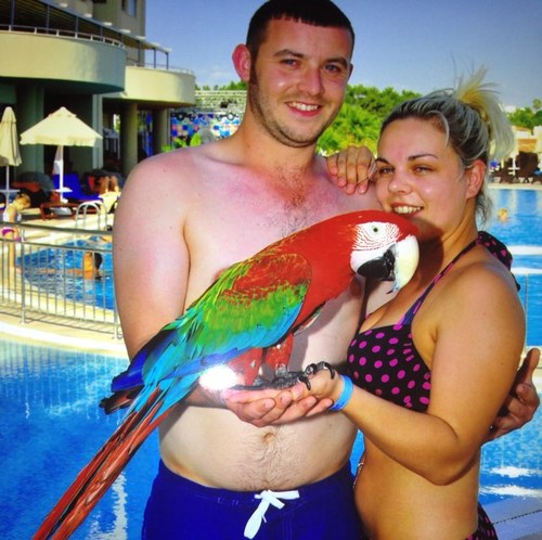 hollieandchalky's profile picture. 