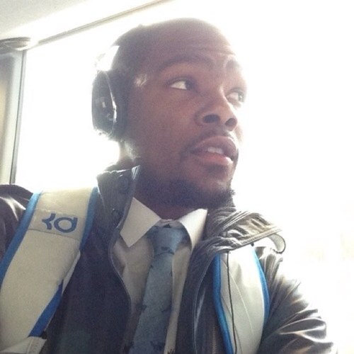 ourboy35's profile picture. hard work beats talent when talent fails to work hard - @KDTrey5 3 girls who love kevin