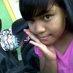 I LOVE MY LIFE AND I LOVE MY FAMILY I LOVE MY FRIENDS  DAN BERUSAHA MENJADI YANG TERBAIK BUAT YANG AKU SAYANG