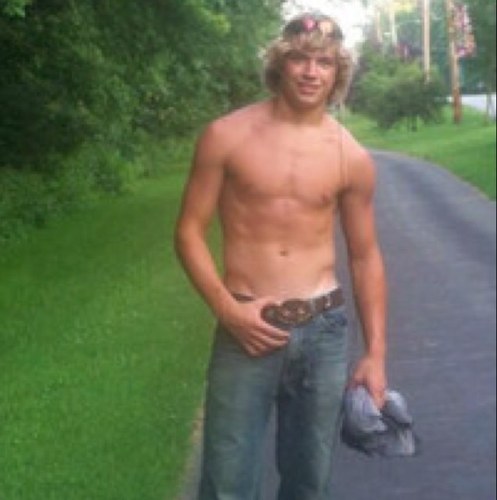 Skateboard and hot girls everyday