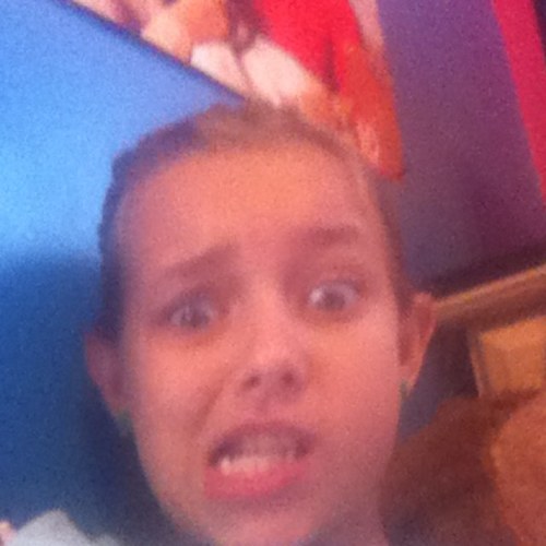 LillyScripter's profile picture. Hey dont be a dork if your not one!!!