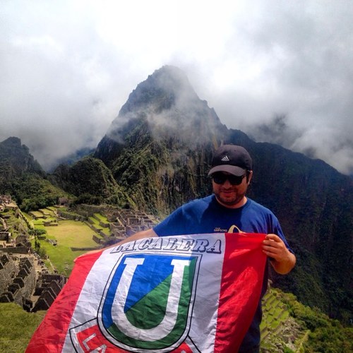 Laboratorista Vial, 
Hincha de Union La Calera