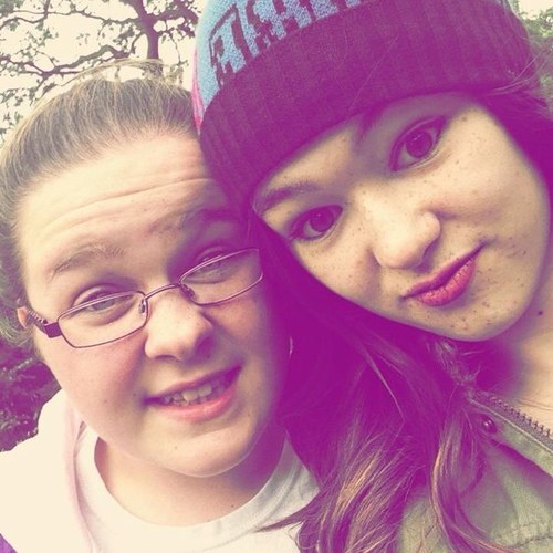 kittykatty06's profile picture. SO HAIII strawberries, nutella and sugar are my absolute faves c: :3