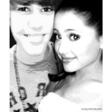 FOLLOW @msftsluvbieber @drewswhiskers SINCE I GAVE YOU A FREE FOLLOW OKAY? -------- bieber and ari ok