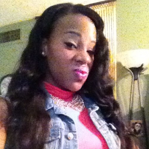 IG: MonaKardashian LakersFan & yo gotti fan Army boots & heels 2 kids I love em they my world Nothing else matter AppleTeam